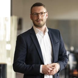 Bastian Däullary